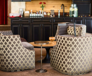 Sitting area in a lounge